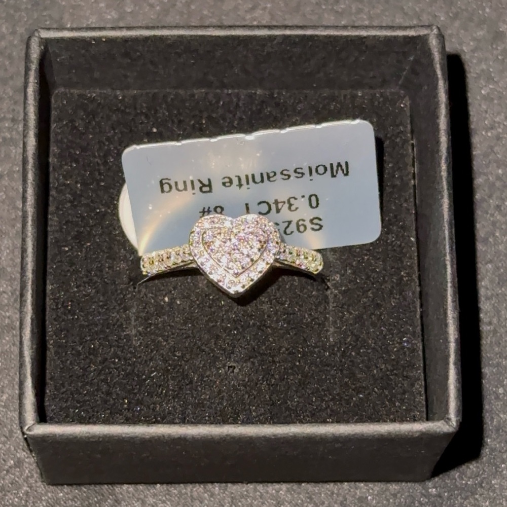 Moissanite 925 Sterling Silver Heart-Shaped Ring